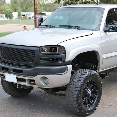 2000-2006 GMC Sierra/Denali/Yukon LED Strip Projector Headlights Glossy Black