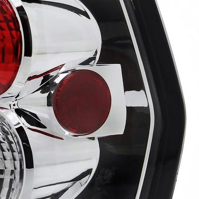 2002-2009 Chevrolet Trailblazer Tail Lights Chrome Housing/Clear Lens