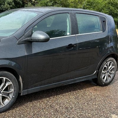 2011-2016 Chevrolet Cruze Door Handle Cover Gloss Black 8Pcs ABS Plastic
