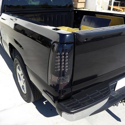 1999-2002 Chevy Silverado/ 99-2006 GMC Sierra LED Tail Lights Glossy Black/Smoke