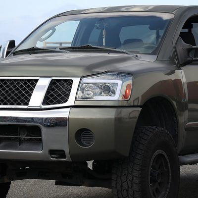 2004-2015 Nissan Titan / 04-2007 Armada LED C-Bar Headlights Signal Smoke