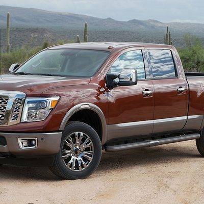 2016-2022 Nissan Titan BSM & Manually Extendable Chrome Towing Mirrors Clear