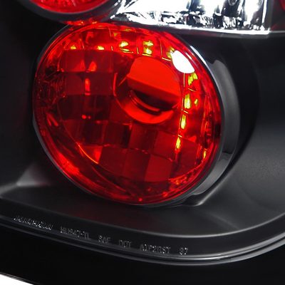 1996-2004 Nisssan Pathfinder/ Infiniti QX4 Tail Lights Matte Black/Clear Lens