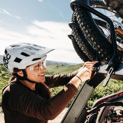 Portabicicletas de tiron Thule ReVert entrada de 2 " para 6 bicicletas
