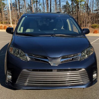 2011-2020 Toyota Sienna Projector Headlights Chrome Housing/Smoke Lens