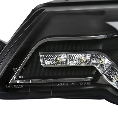 2006-2010 VW Passat Halo Projector Headlights R8 LED Light Strip Matt Black