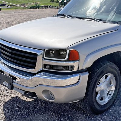 2001-2006 GMC Yukon Denali / XL LED Bar Factor Headlights Matte Black/Clear