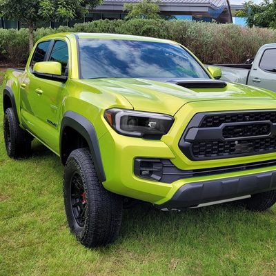 2016-2023 Toyota Tacoma Switchback LED C-Bar Projector Headlights Glossy Black