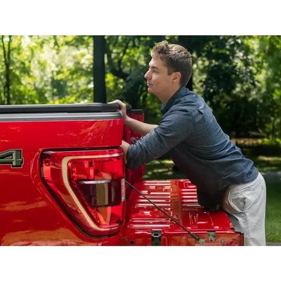 Tapa plegable rigida Solid fold ALX 5.8' para Silverado 1500 14 - 18 Crew Cab
