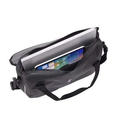 Alforjas Shield Attache color Negro de 16" con sistema InLock