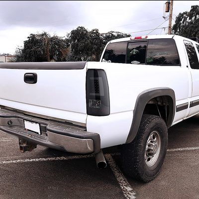 1999-2002 Chevy Silverado/ 99-2006 Sierra LED Tail Lights G2 Glossy Black/Smoke
