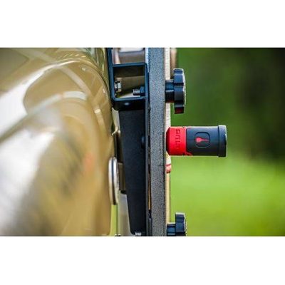 Montaje para Gato Mecanico Hi-Lift para Wrangler TJ / JK (Lado del Pasajero)