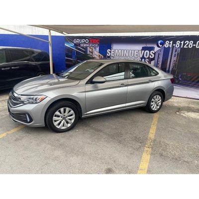 Volkswagen Jetta 4 PTS. GLI, 2.0T, 230 HP, DSG, PIEL, QC, F. LED, RA-18 4P GLI L4/2.0/T AUT 2022