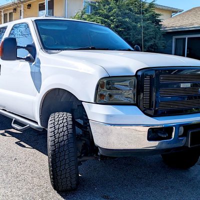 2005-2007 Ford F-250/350/450/550/Excursion Crystal Headlights LED Light Smoke