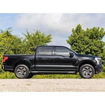 Fits 2022-2023 Ford F150 Lightning (RGH-52006)