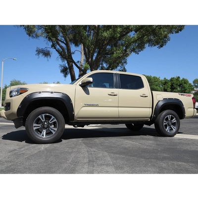 Cantoneras Big Country Toyota Tacoma 16-23