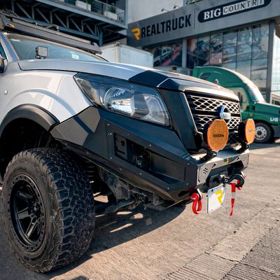 Defensa Delantera Predator Bumper Replacement para NP300 20 - 25
