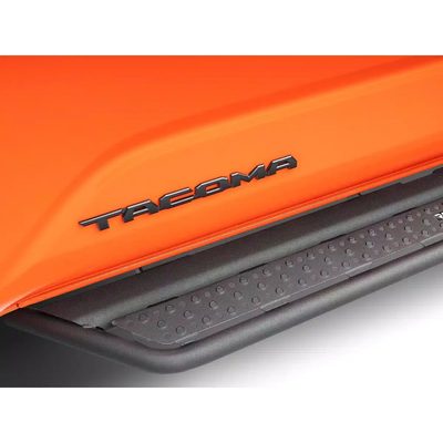 Estribos Dominator D6 para Land Cruiser / GX550
