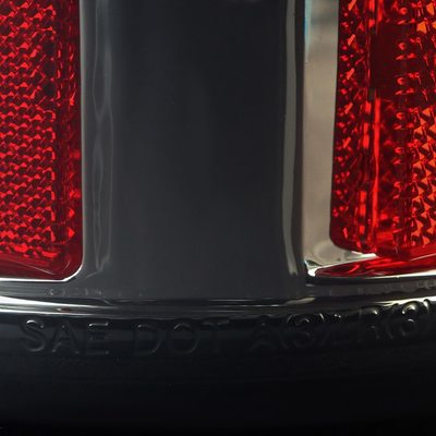 1999-2002 Chevy Silverado/ 1999-2006 GMC Sierra LED Tail Lights G2 Chrome/Smoke