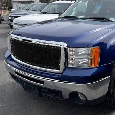 2007-2013 GMC Sierra 1500 NBS Rivet Style Black S.Steel Mesh Grille Insert