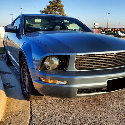 2005-2009 Ford Mustang Factory Style Headlights Matte Black/Light Smoke Lens