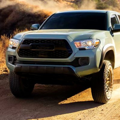 2016-2023 Toyota Tacoma Projector Headlights w/ Amber Reflectors Chrome/Clear