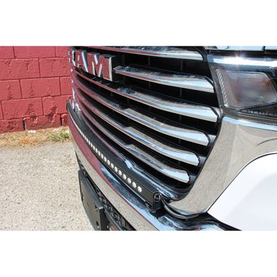 2025+ RAM 1500 40in Light Bar - Slim