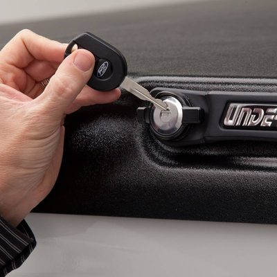 Tapa Undercover Elite 5.5´ para F-150/Lobo 09-14 Reg Cab / Ext / Dob Cab