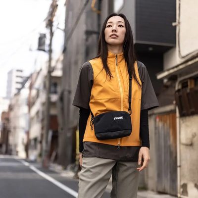 Bolso Cruzado Thule Paramount 2L Black