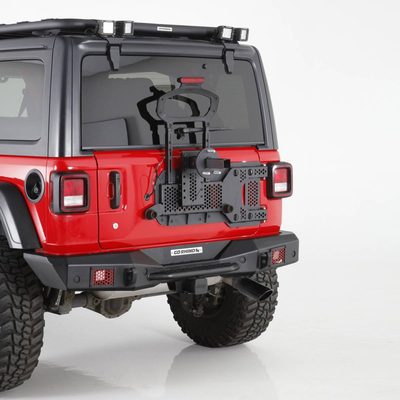 Porta llantas Rockline bajo perfil en carrocería para Wrangler JL 18-25