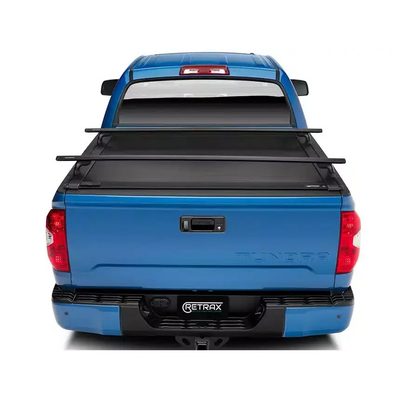 Tapa Retractil RetraxOne Trax Rail 5.8' para Silverado / Sierra 1500 07 - 13