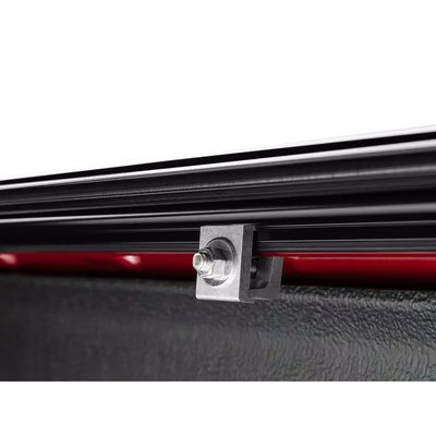 Tapa Enrollable Revolver X2 de 5.6' para Titan 04 - 15 Crew Cab