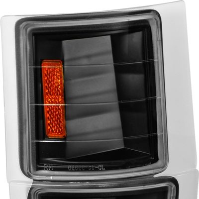 1994-1998 Chevy C/K Silverado/Tahoe Corner Lights Matte Black/Clear Lens