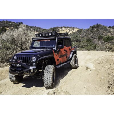 Estribos RB10 68" Ngo Text para Wrangler JK 07-18 (4 puertas)