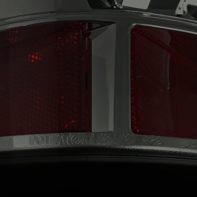 2000-2006 Chevy Suburban/Tahoe GMC Yukon/Yukon XL LED Tail Lights Chrome/Smoke