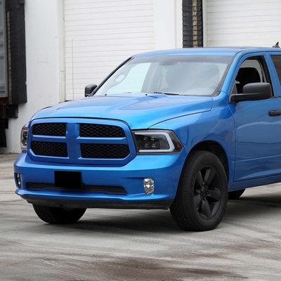 For Dodge RAM 1500 2009-18 / RAM Classic 2019 / 2500 3500 2010-18 LED Bar Turn Signal Projector Headlights Matte Black Housing Clear Lens