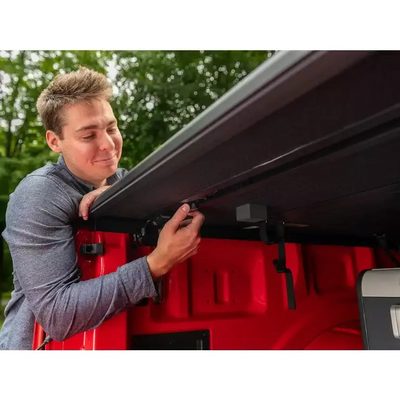 Tapa plegable rigida Solid fold ALX 5' para Colorado 15 - 22 Dob Cab