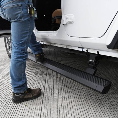 Estribos electricos GR Ngo Text para Wrangler JL 18-25 (2 Puertas)
