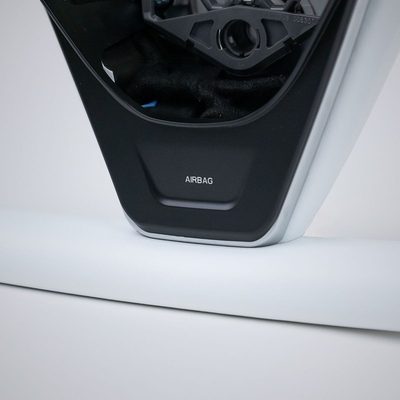 TESERY Yoke Plaid Steering Wheel for Tesla Model 3 / Y【White Leather】