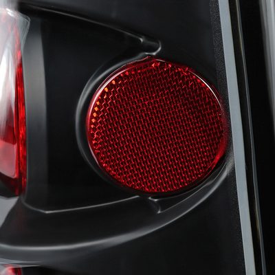 2003-2006 Chevrolet Silverado Tail Lights Matte Black Housing/Clear Lens