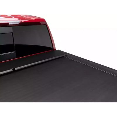 Tapa Retráctil Roll N Lock Serie M de 5' para NP300 23-26