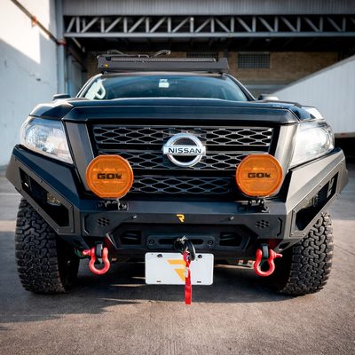 Defensa Delantera Predator Bumper Replacement para NP300 20 - 25