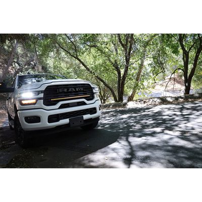 2025+ RAM 2500/3500 40in Light Bar SLIM