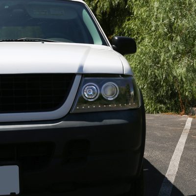 2002-2005 Ford Explorer Dual Halo Projector Headlights LED Light Strip Black