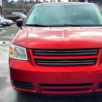 2008-2010 Dodge Grand Caravan Factory Crystal Headlight - Passenger Side