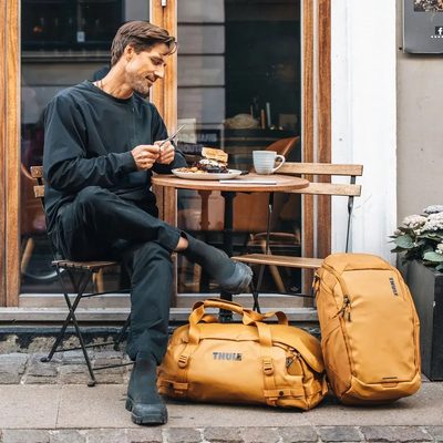 Mochila para Laptop Thule Chasm 26L Golden