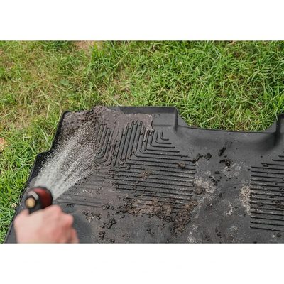 Tapetes Husky Weatherbeater 1ra y 2da Fila color Negro para Hilux 16 - 26