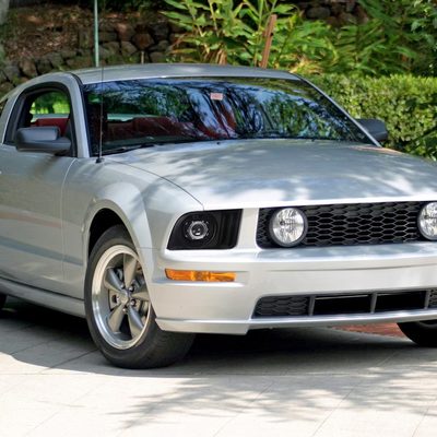 2005-2009 Ford Mustang H1 Projector Headlights Matte Black/Clear Lens