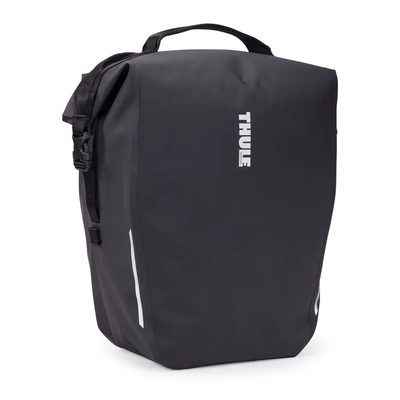Alforjas Thule Shield Pannier color Negro de 22L con sistema InLock