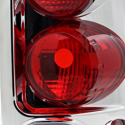 2002-2006 Dodge RAM Retro Style Tail Lights Chrome Housing/Clear Lens